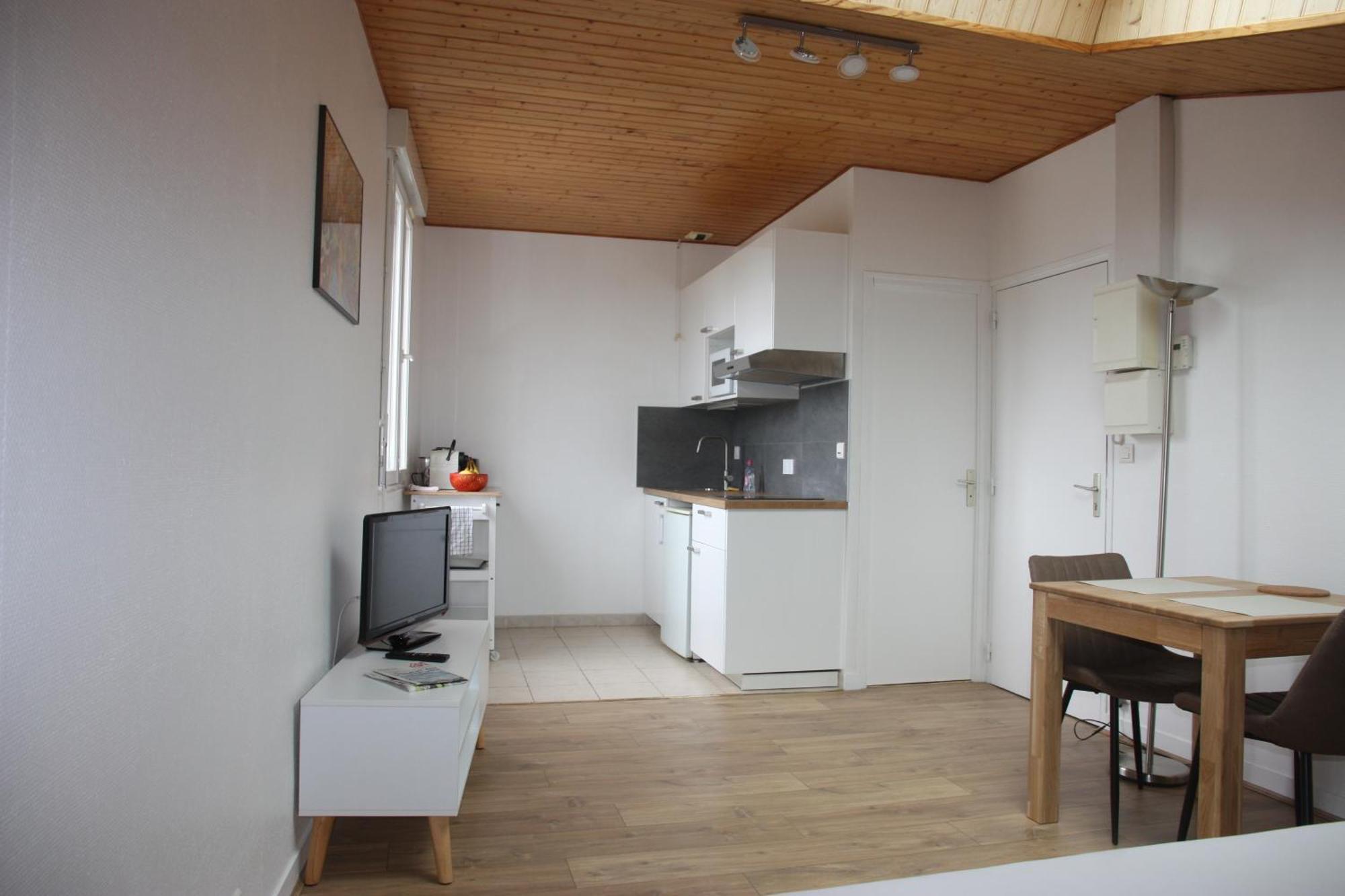 Resid'Spa Loire & Sevre - Appartement 雷泽 外观 照片