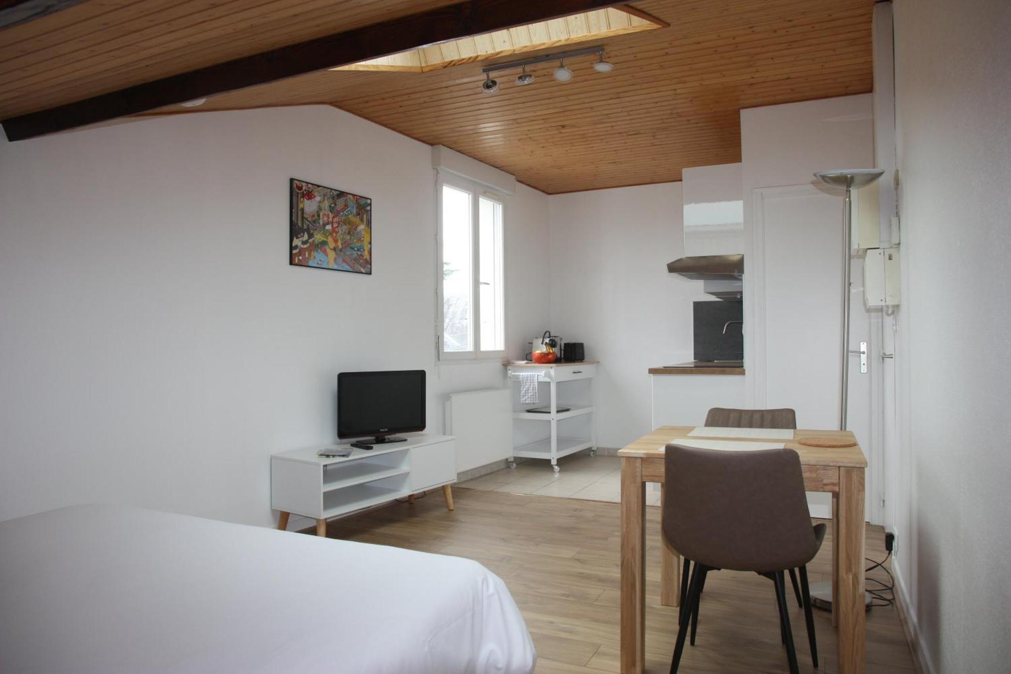 Resid'Spa Loire & Sevre - Appartement 雷泽 外观 照片