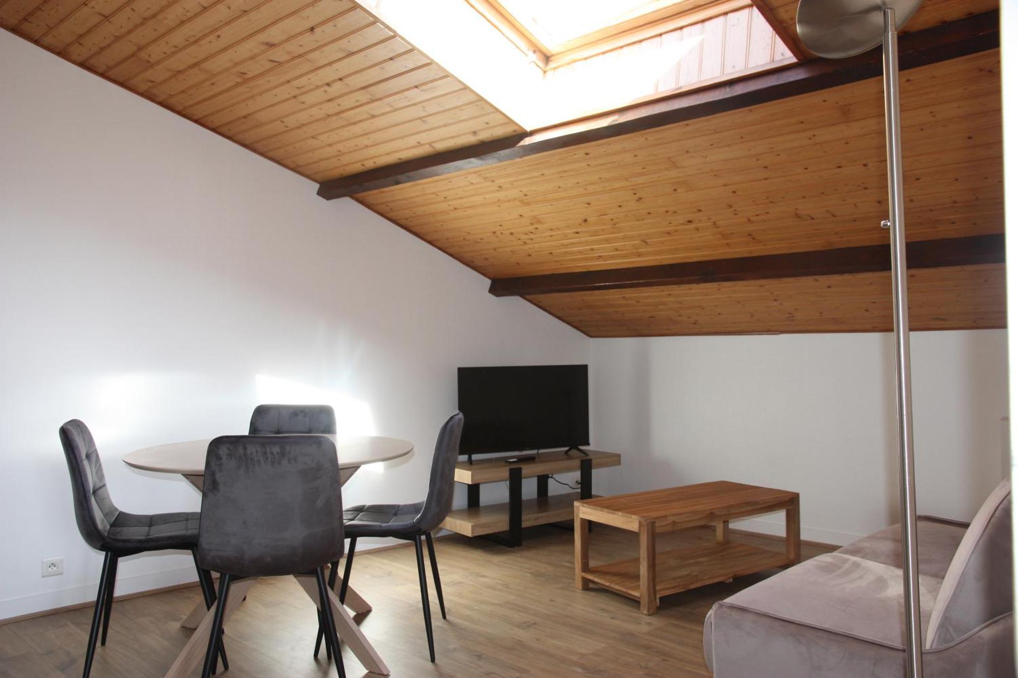 Resid'Spa Loire & Sevre - Appartement 雷泽 外观 照片